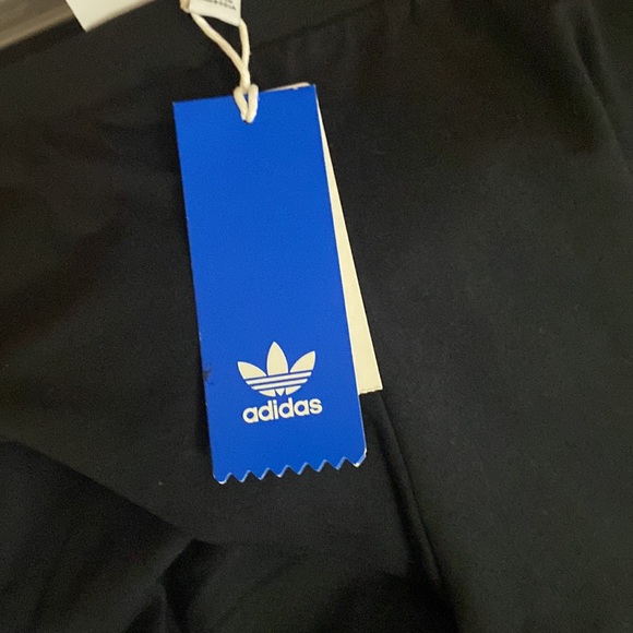 ADIDAS TREFOIL ( bin #3 ) - Picture 4 of 4